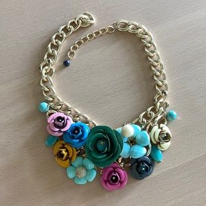 Floral necklace
